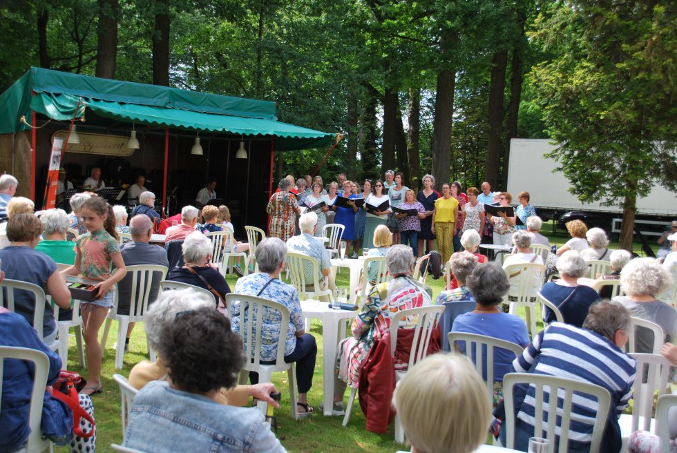 Optreden Spiegeltent 2022